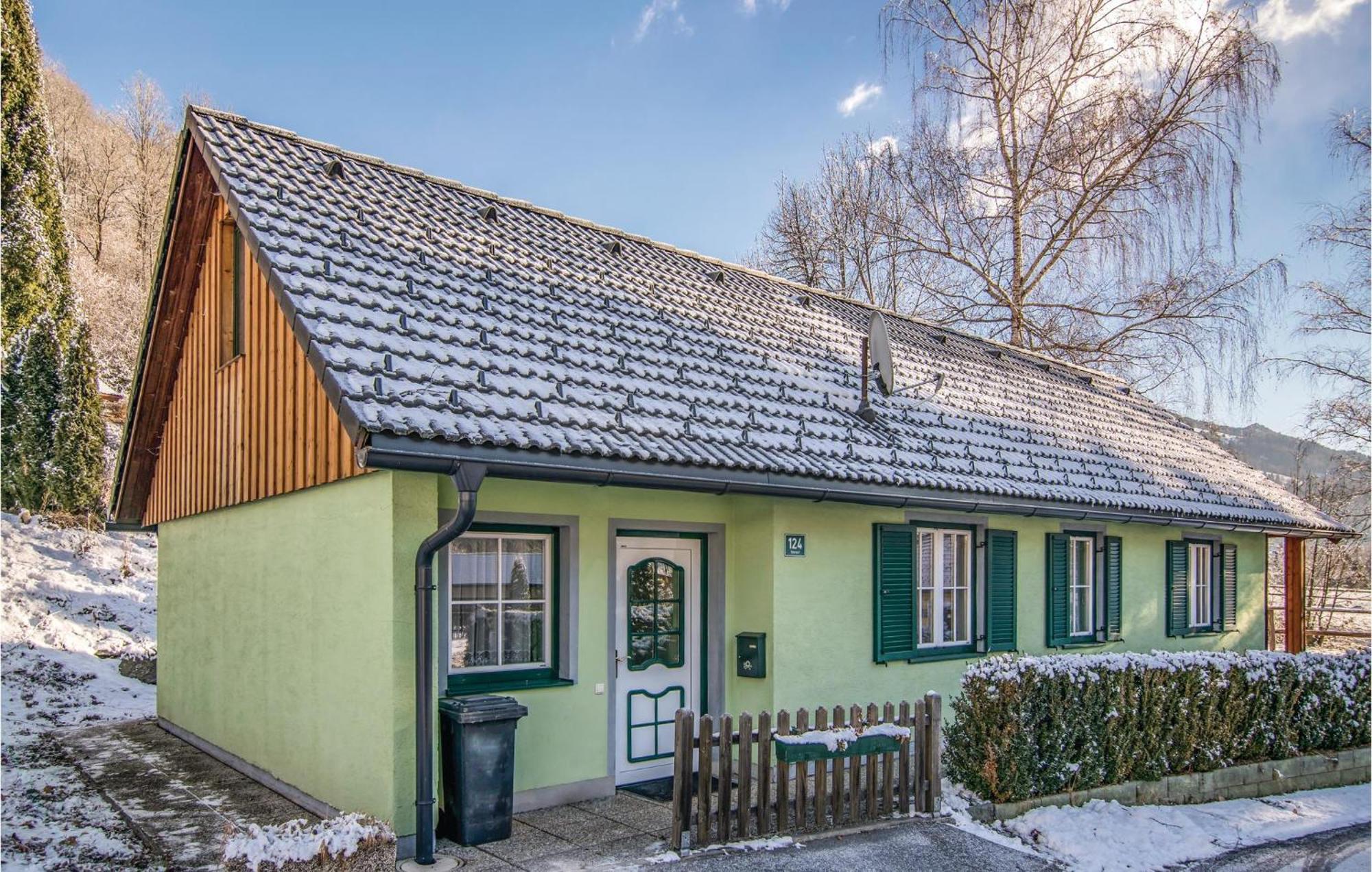 Charmantes Ferienhaus Peterdorf Exterior foto